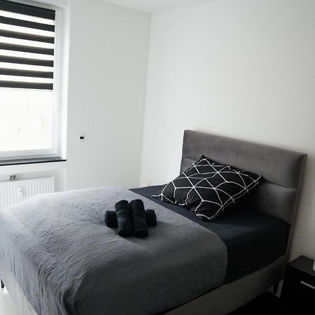 Ferienwohnung Hills Duisburg Eksteriør billede